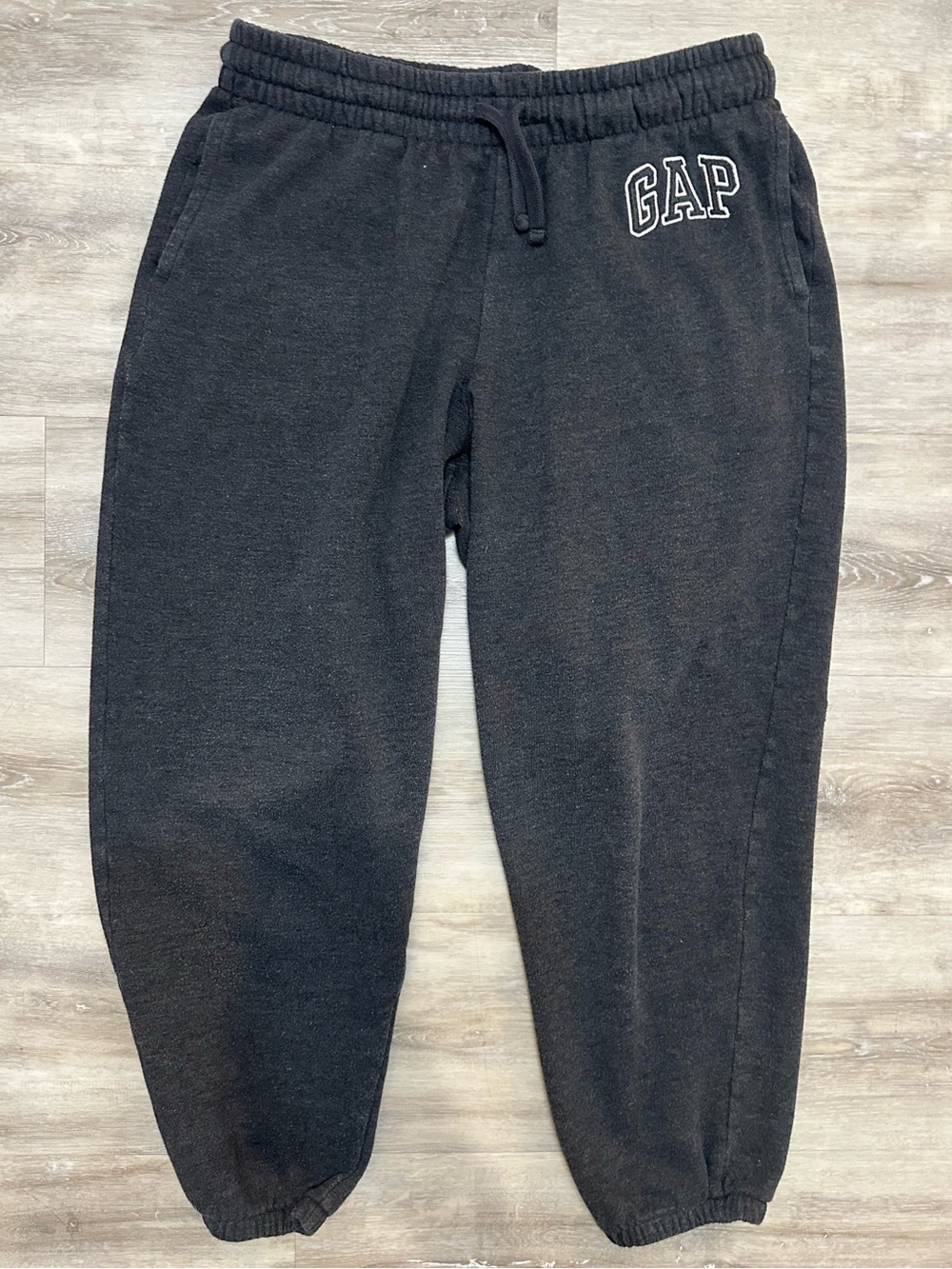 GAP, Women’s Capris Sweat Pants, Size Medium
